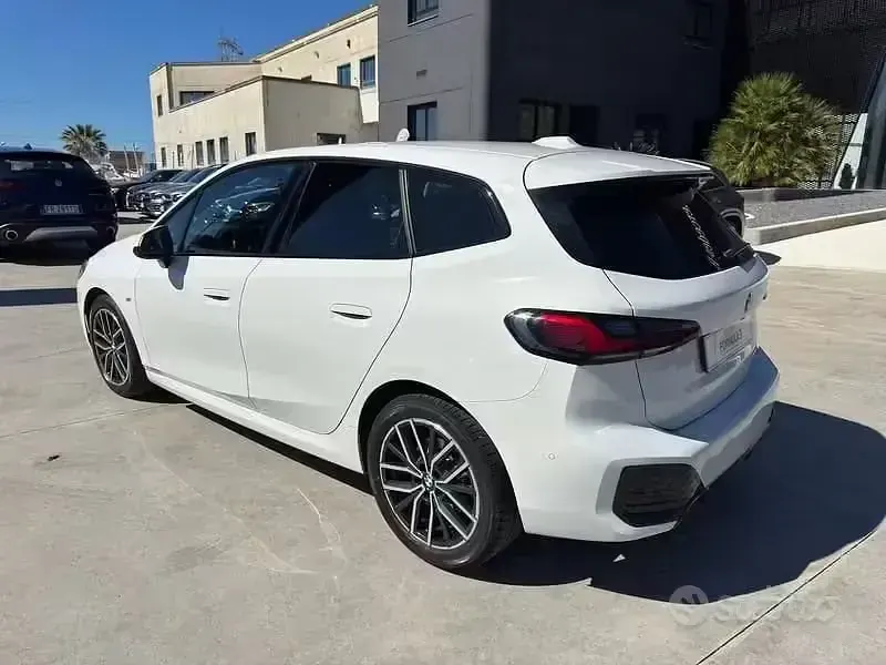 Usata BMW 218 M Sport 150 CV (110 kW) 2024 Bianco Coupé