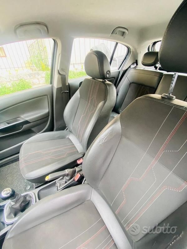 Usata Opel Corsa 75 CV (55 kW) 2012 Utilitaria