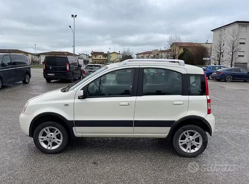 Usata Fiat Panda 4x4 2009 Bianco Utilitaria