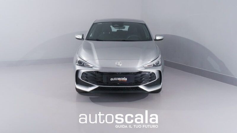 Grigio Usata 2024 MG MG3 Comfort Due volumi | 22.240 € (Molto cara) - Immagine 1/4