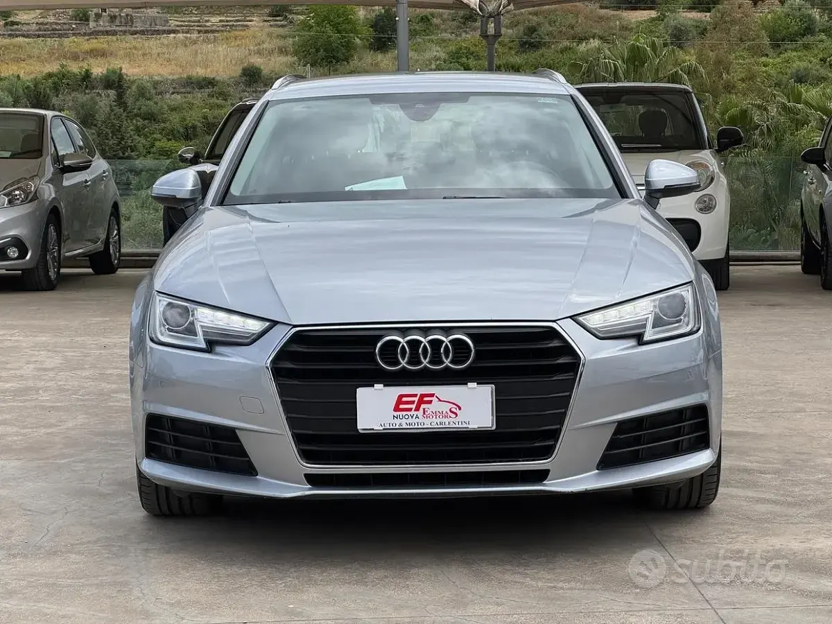 Usata Audi A4 Sport 150 CV (110 kW) 2018 Grigio Station wagon