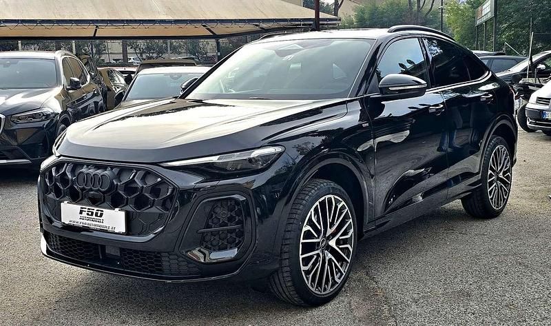 Nuova Audi Q5 Sportback S-Line 204 CV (150 kW) 2025 Nero SUV