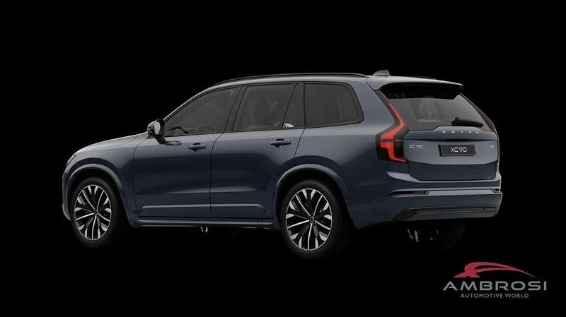 Nuova Volvo XC90 Plus 250 CV (183 kW) 2026 Denim blue SUV