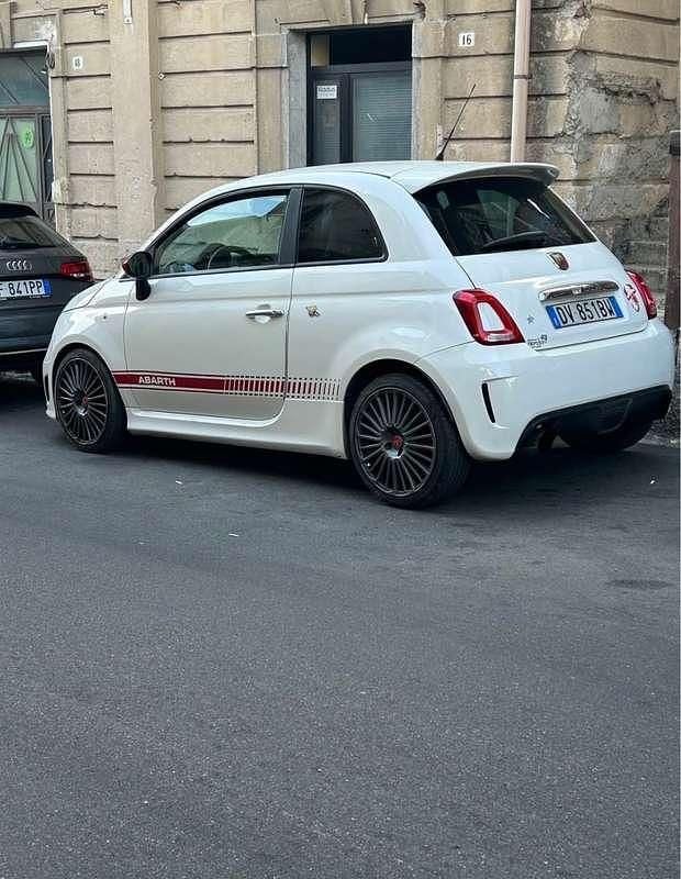 Usata Abarth 500 135 CV (99 kW) 2009 Utilitaria