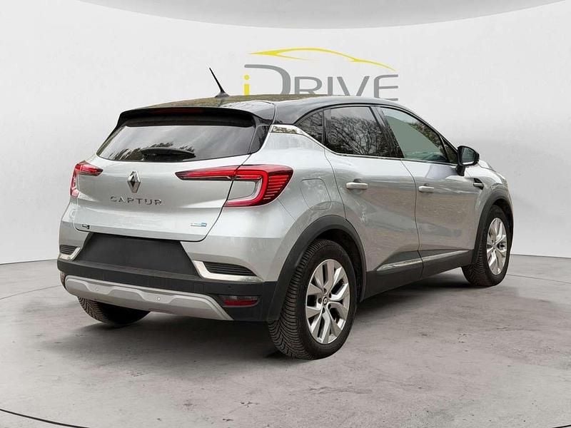 Occasion Renault Captur Evolution 145 ch (106 kW) 2022 Argent SUV