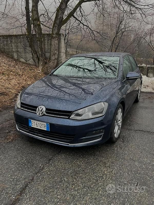 Usata VW Golf VII 105 CV (77 kW) 2013 Blu Berlina