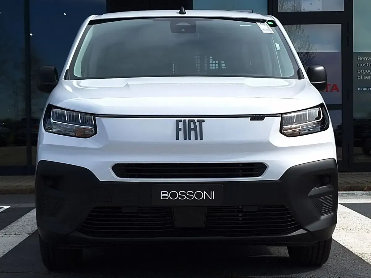 Nuova Fiat Doblò 102 CV (75 kW) 2026 Bianco Monovolume