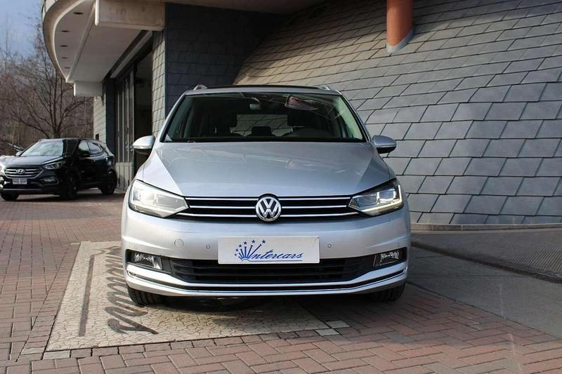 Usata VW Touran Highline 150 CV (110 kW) 2017 Argento Monovolume