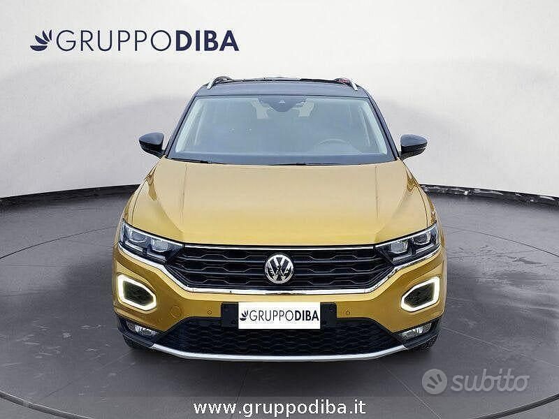 Usata VW T-Roc Style 116 CV (85 kW) 2019 Bronzo SUV