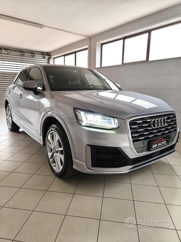 Usata Audi Q2 116 CV (85 kW) 2017 Grigio SUV