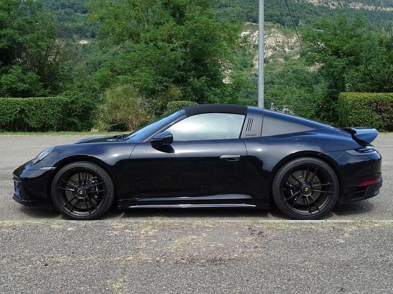 Usata Porsche 992 480 CV (353 kW) 2023 Cabrio