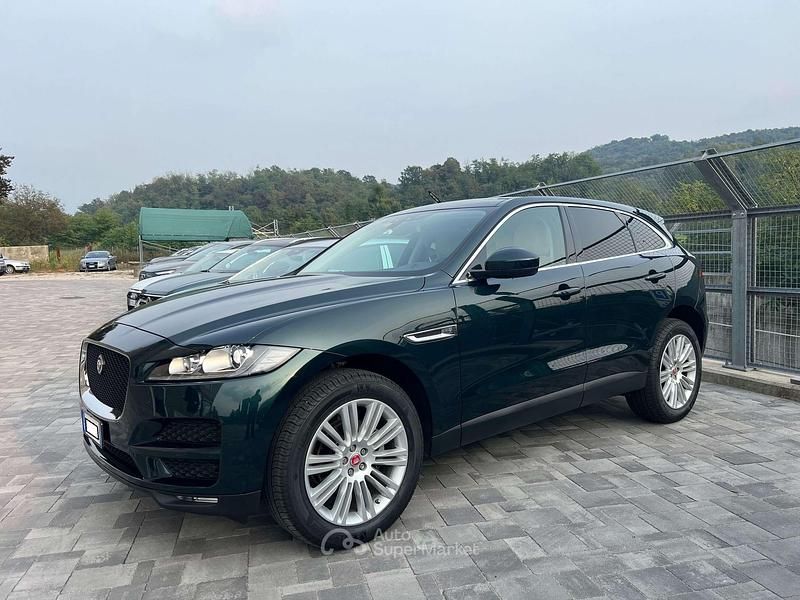 Usata Jaguar F-Pace Prestige 179 CV (131 kW) 2018 Verde SUV