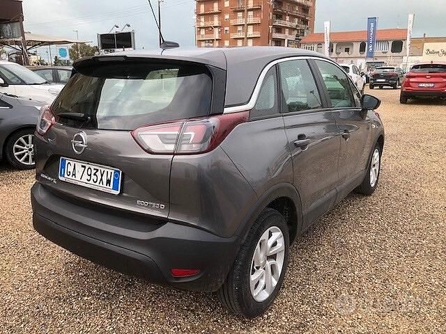 Usata Opel Crossland X 102 CV (75 kW) 2020 Grigio SUV