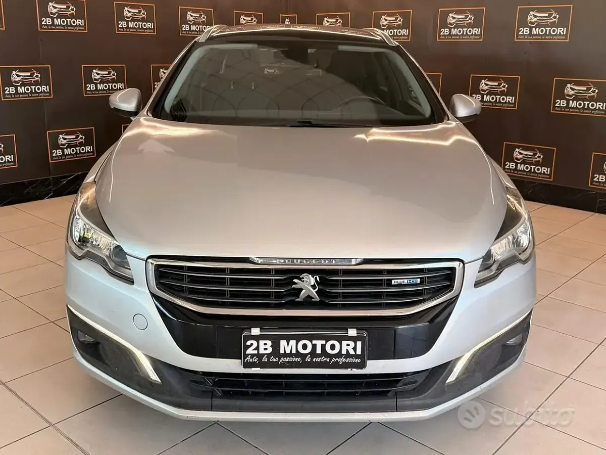 Usata Peugeot 508 Allure 120 CV (88 kW) 2016 Bianco Station wagon