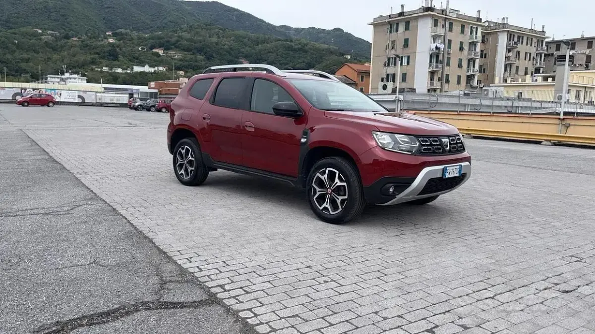 Usata Dacia Duster 131 CV (96 kW) 2019 Rosso SUV