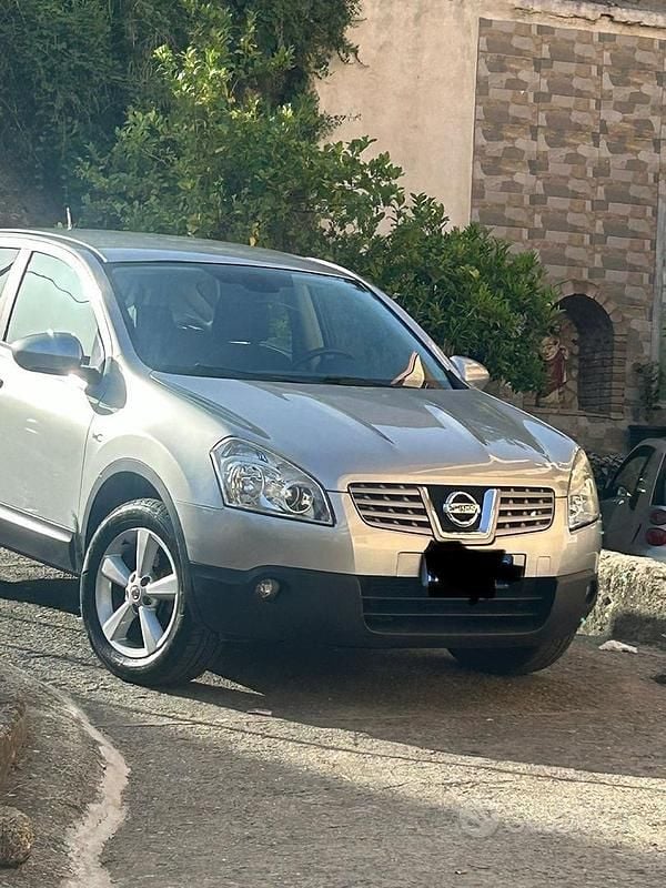 Usata Nissan Qashqai 106 CV (77 kW) 2009 Grigio SUV