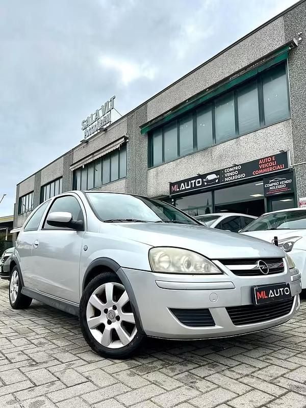 Usata Opel Corsa Club 59 CV (43 kW) 2006 Grigio Utilitaria