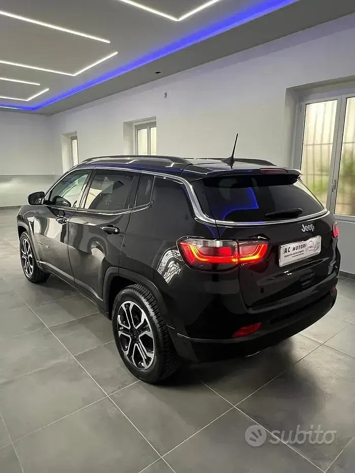 Usata Jeep Compass Limited 131 CV (96 kW) 2021 Nero SUV