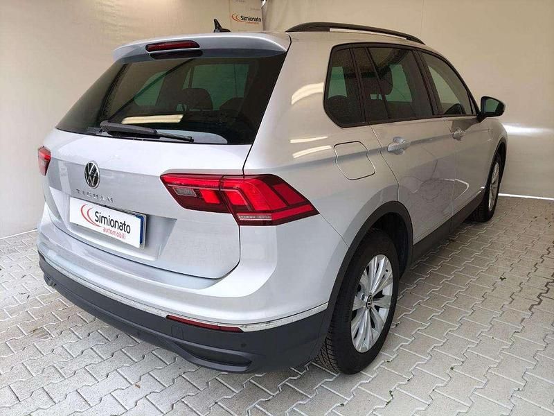 Usata VW Tiguan Life 150 CV (110 kW) 2024 Grigio SUV