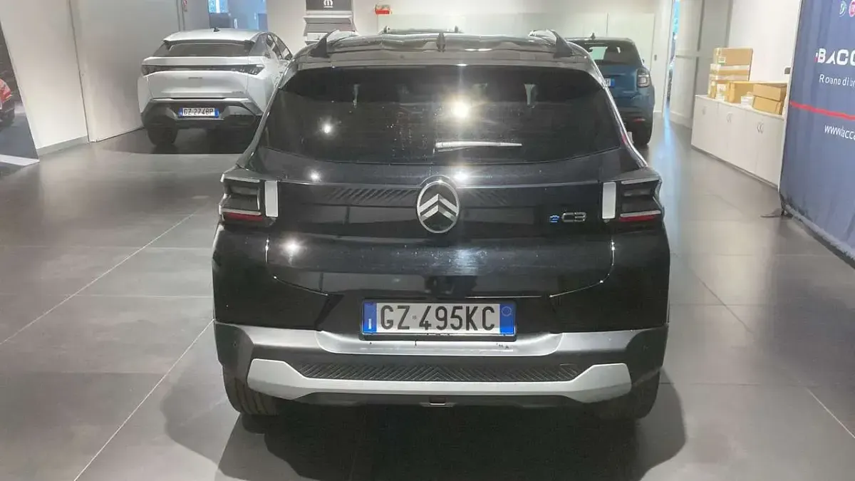 Usata Citroën e-C3 83 kW (113 CV) 2025 Nero Berlina