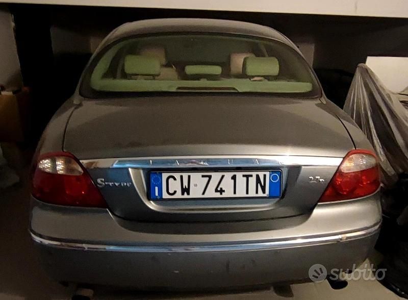 Grigio Usata 2006 Jaguar S-Type S Tre volumi | 5000 € - Immagine 1/4