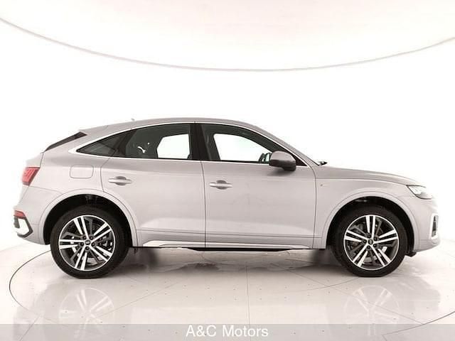 Usata Audi Q5 S-line plus 204 CV (150 kW) 2022 Argento floret metallizzato SUV