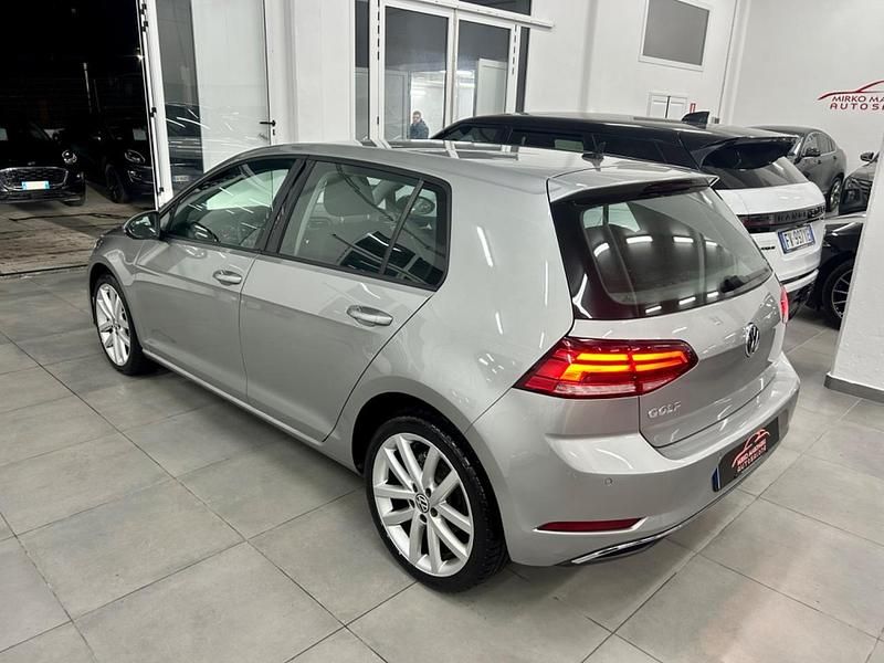 Usata VW Golf VII Sport 115 CV (84 kW) 2019 Grigio Berlina
