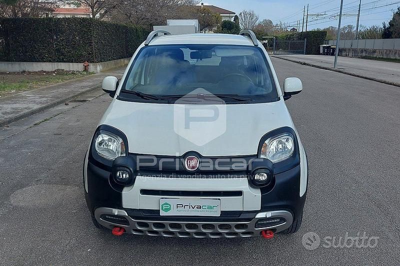 Usata Fiat Panda Cross Cross 85 CV (62 kW) 2021 Bianco Utilitaria