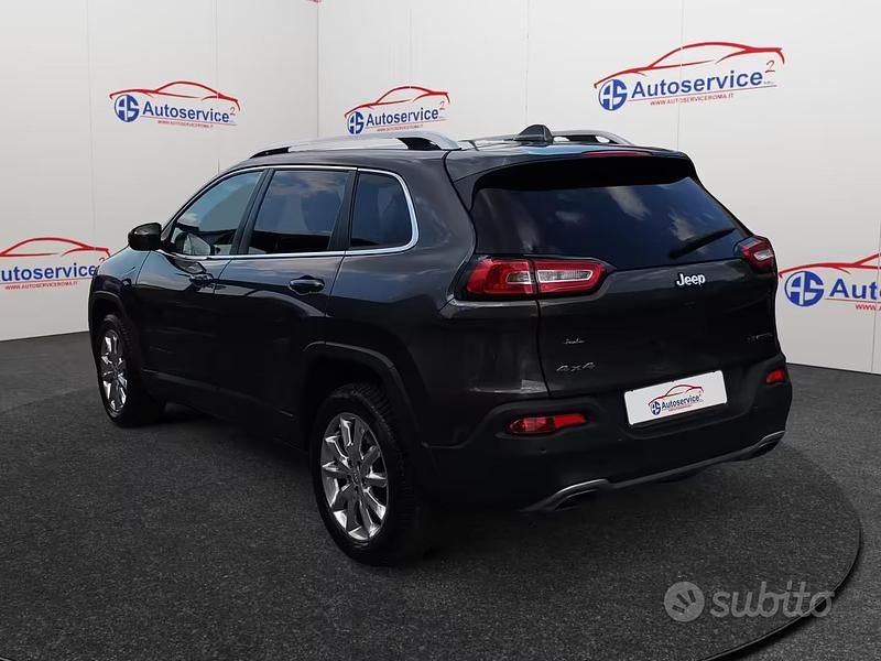 Usata Jeep Cherokee Overland 200 CV (147 kW) 2017 Grigio SUV