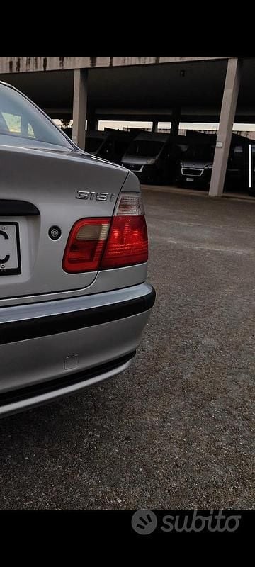Usata BMW 318 1998 Grigio Berlina