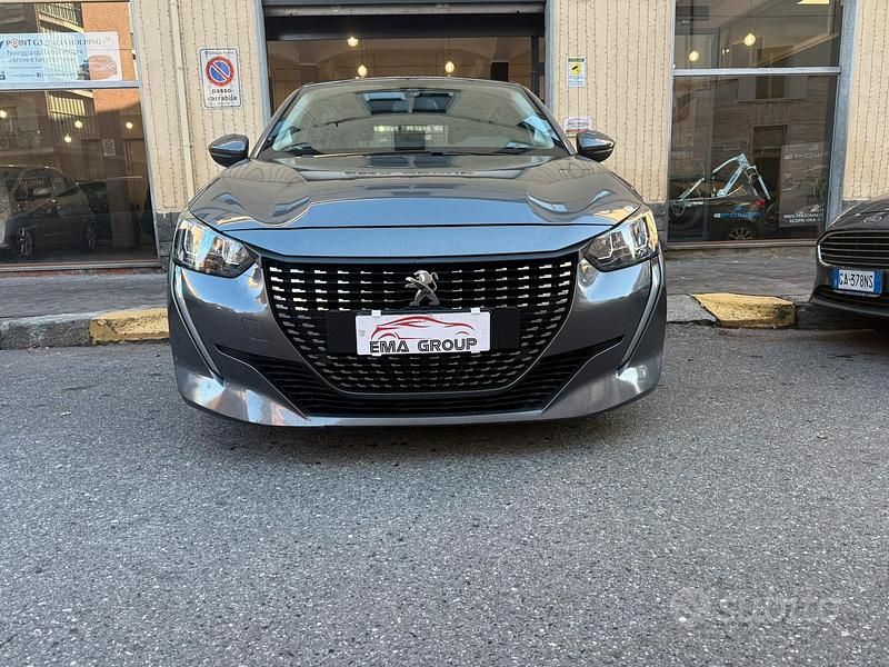 Grigio Usata 2020 Peugeot 208 Active Due volumi | 10.900 € - Immagine 1/4