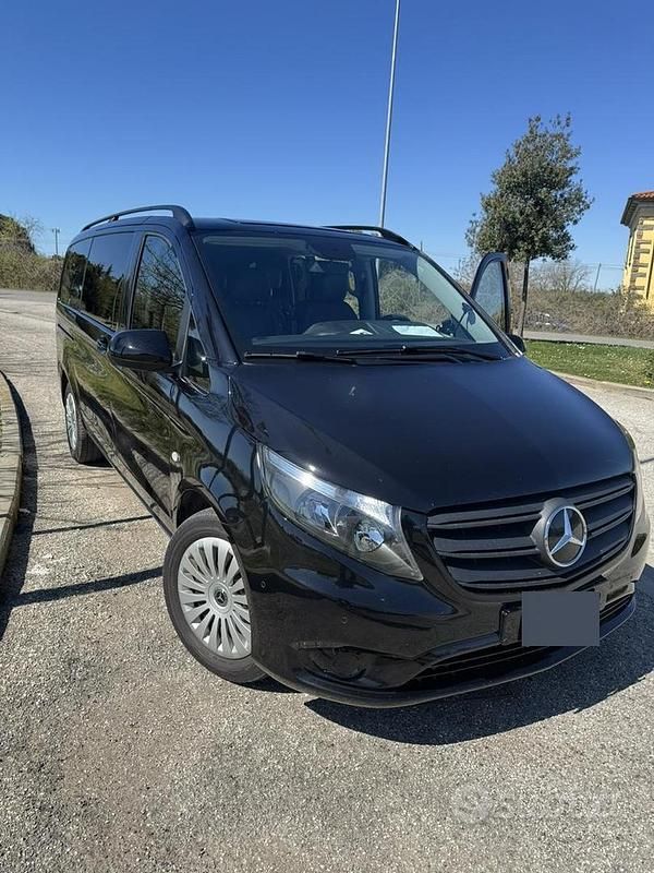 Usata Mercedes Vito 88 CV (64 kW) 2022 Nero Furgone