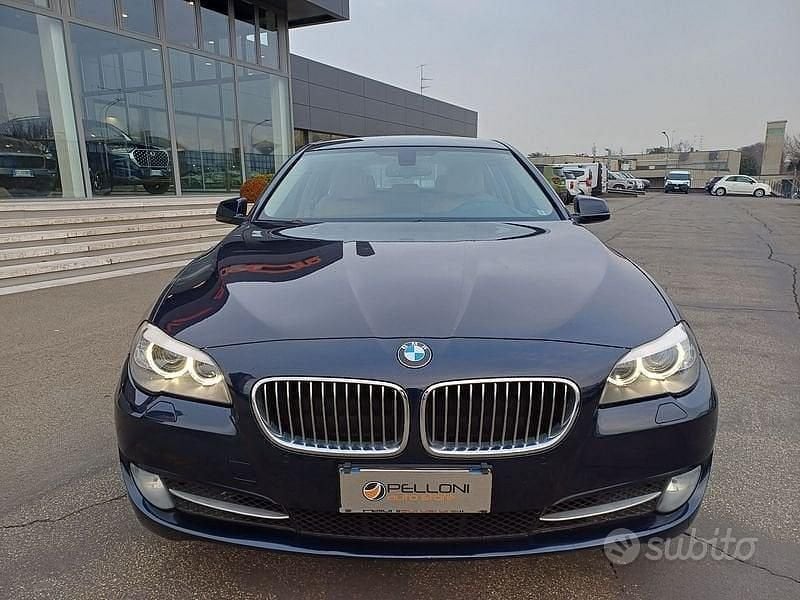 Usata BMW 520 Efficient Dynamics 184 CV (135 kW) 2013 Blu/azzurro Station wagon