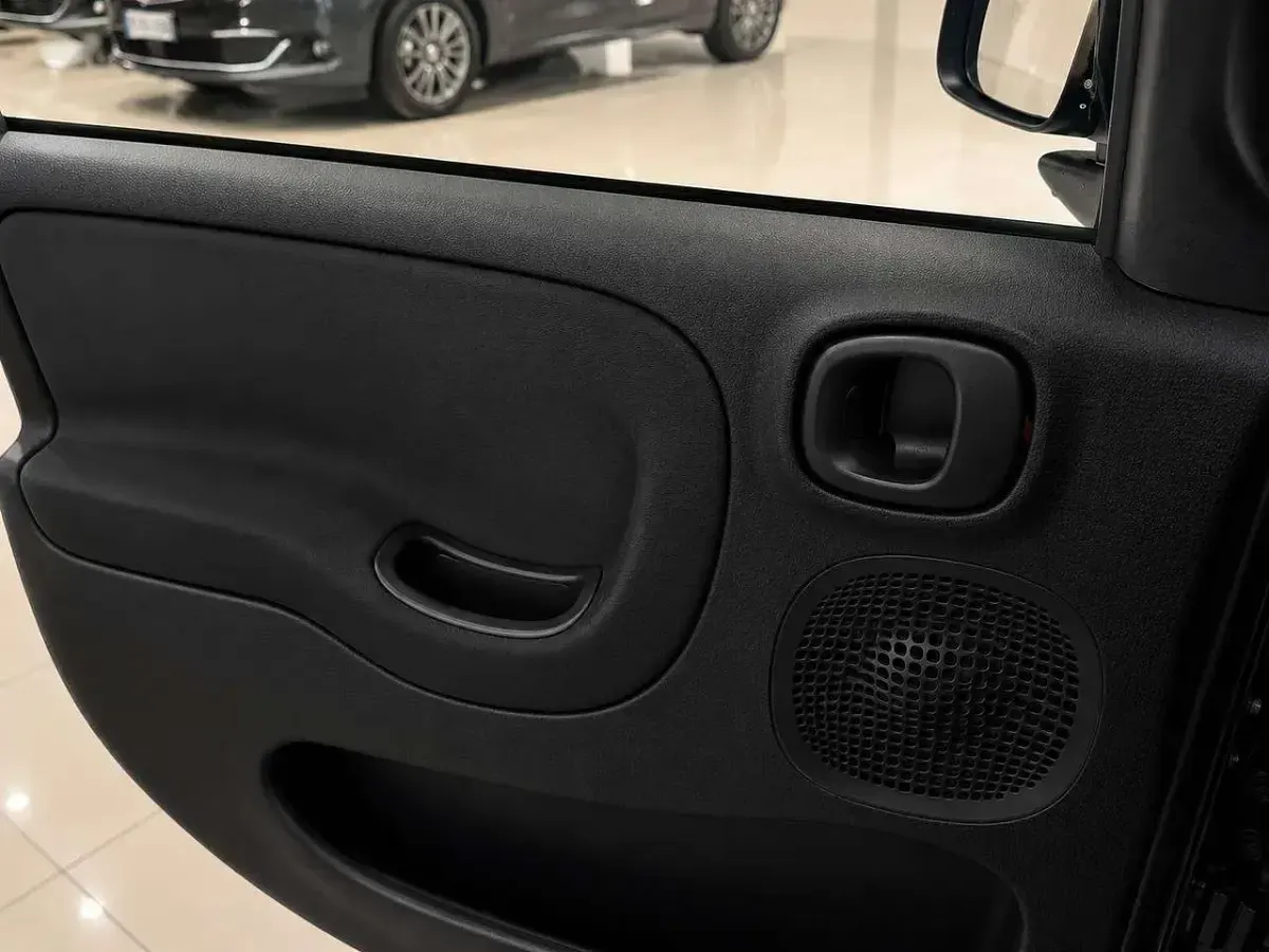 Nuova Fiat Panda Pop 65 CV (47 kW) 2026 Nero Utilitaria