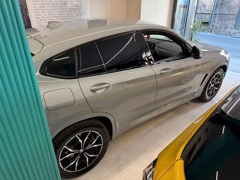 Usata BMW X4 M Sport 190 CV (139 kW) 2024 Grigio SUV