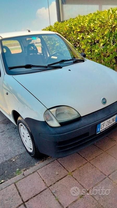 Usata Fiat 600 2003 Bianco Berlina