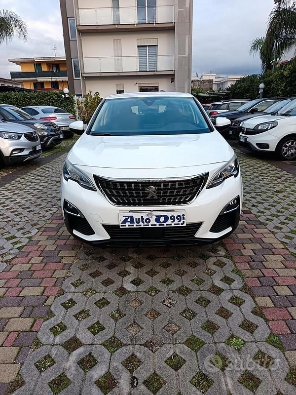 Bianco Usata 2020 Peugeot 3008 Business-Line Station wagon | 14.500 € (Ottimo prezzo) - Immagine 1/4