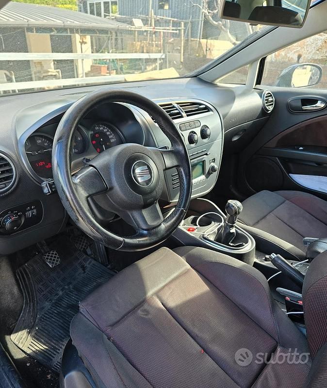 Usata Seat Leon 2006 Nero Utilitaria