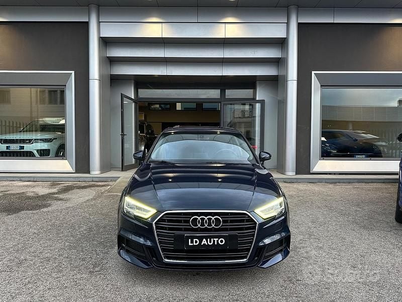 Usata Audi A3 Admired 150 CV (110 kW) 2020 Blu Berlina