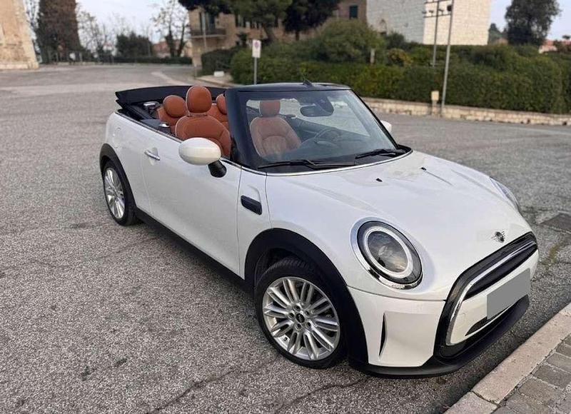 Usata Mini Cooper Cabriolet 136 CV (100 kW) 2024 Bianco Cabrio