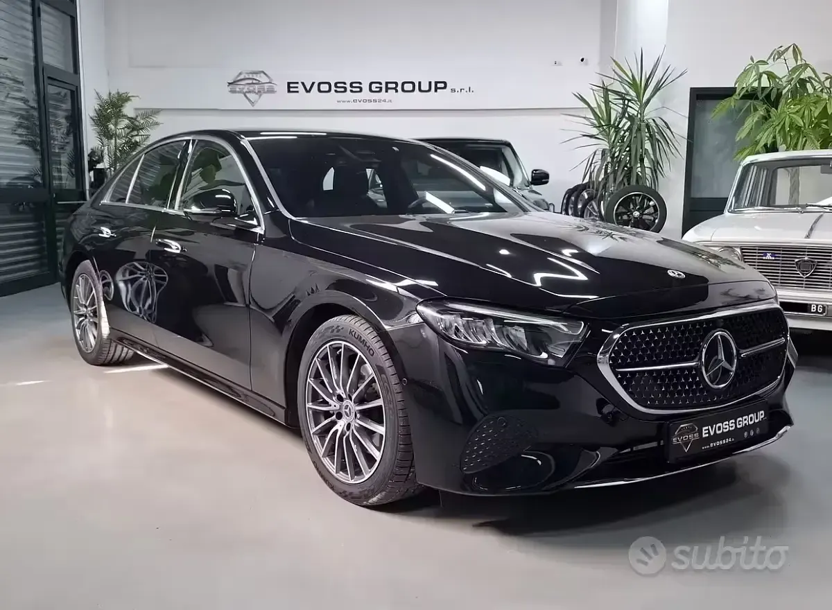 Usata Mercedes E220 Avantgarde 197 CV (144 kW) 2024 Nero Berlina