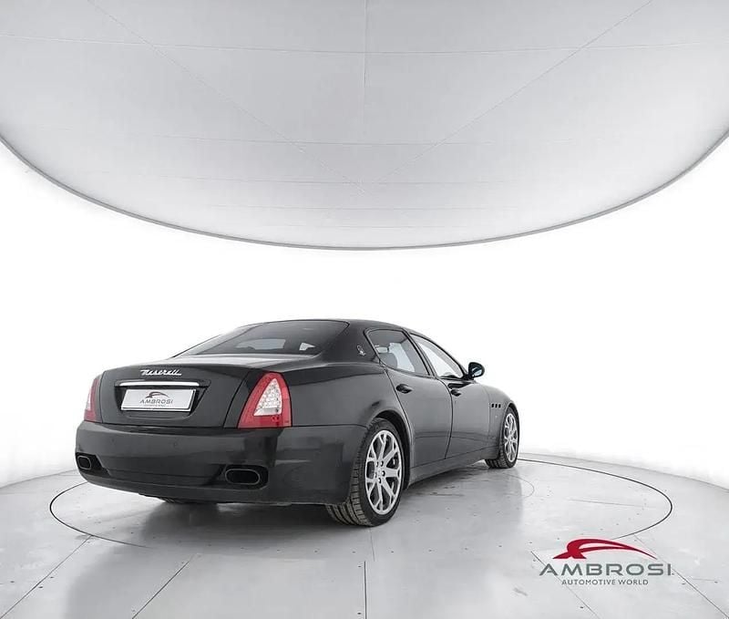 Begagnad Maserati Quattroporte GT 439 HK (322 kW) 2010 Svart Sedan