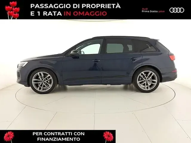 Usata Audi Q7 S-Line 286 CV (210 kW) 2024 Grigio waitomo metallizzato SUV