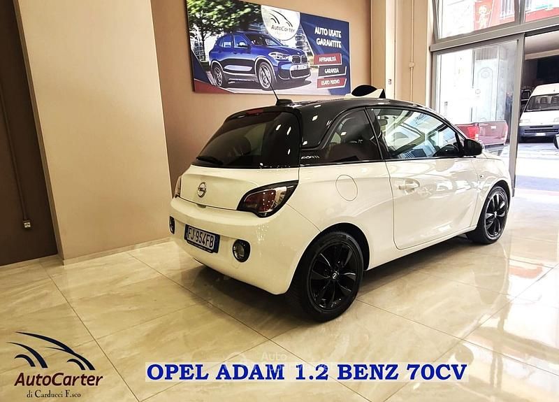 Usata Opel Adam 70 CV (51 kW) 2017 Bianco Utilitaria