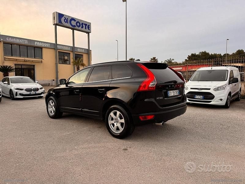 Usata Volvo XC60 Momentum 150 CV (110 kW) 2010 Nero SUV