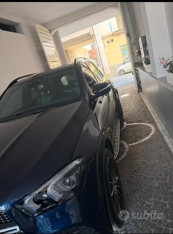 Usata Mercedes GLE300 Premium 245 CV (180 kW) 2021 Blu SUV