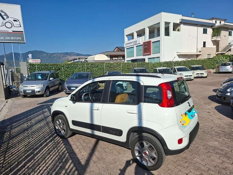Usata Fiat Panda 4x4 75 CV (55 kW) 2015 Bianco Utilitaria