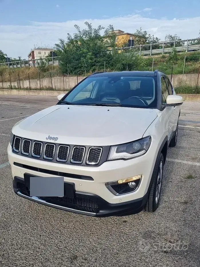 Usata Jeep Compass 140 CV (102 kW) 2018 Bianco SUV