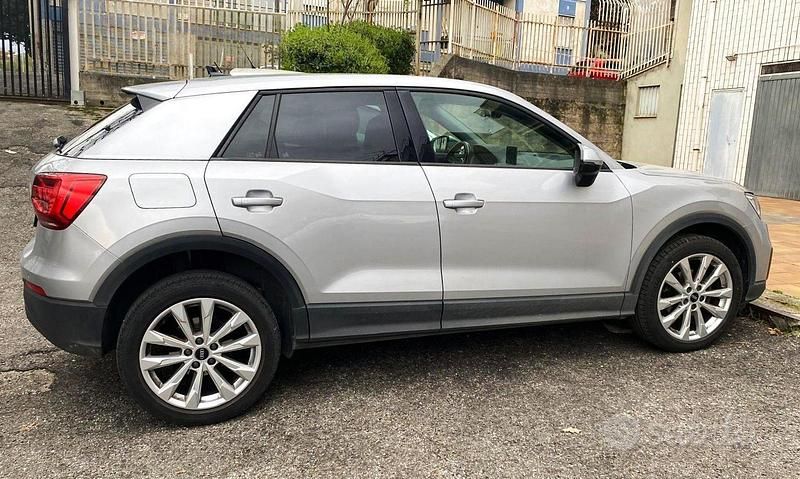 Usata Audi Q2 Ambiente 116 CV (85 kW) 2020 Grigio SUV