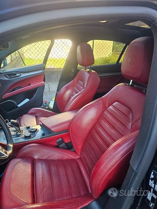 Usata Alfa Romeo Stelvio 200 CV (147 kW) 2019 Nero SUV